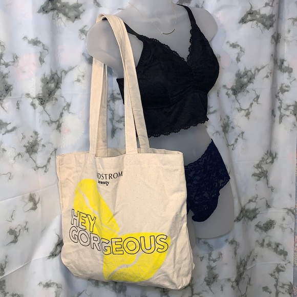 🎒 Hello Gorgeous Nordstrom Tote Bag - Picture 6 of 10